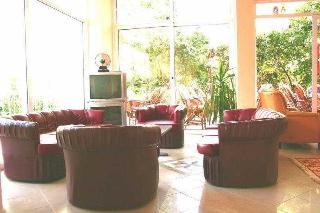 Mirage Apart Hotel
