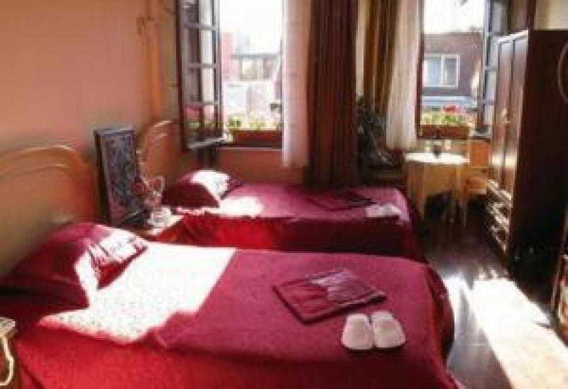 Emmasaray Hotel