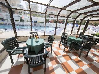Tuntas Suites Altinkum