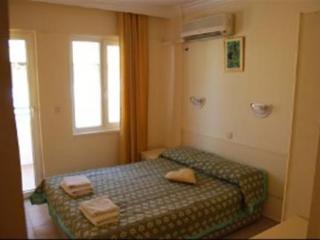 Manolya Apartments