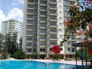 Green Tower Suites
