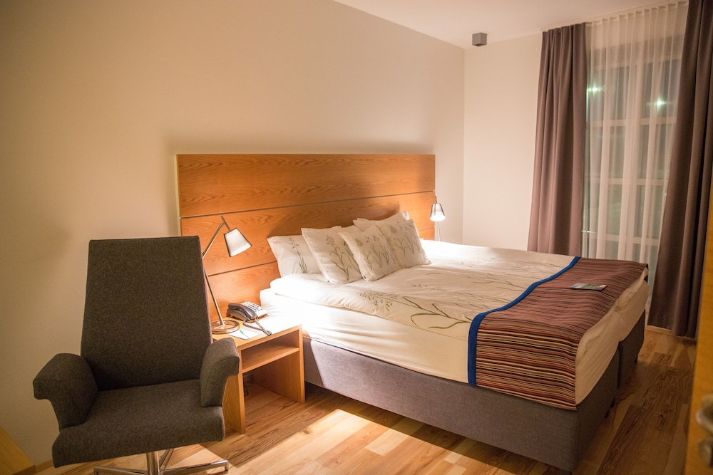 Park Inn by Radisson Reykjavik Keflavik Airport photo 4