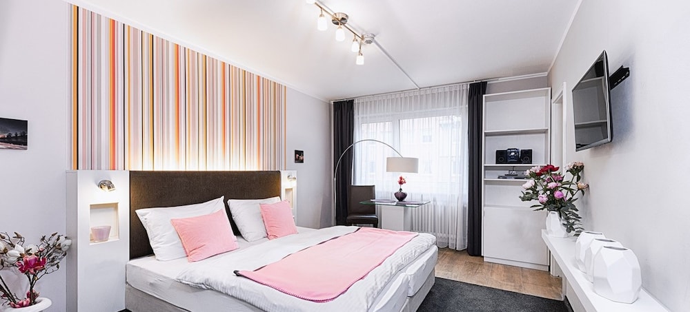 Concept Living Munich Serviced Apartments