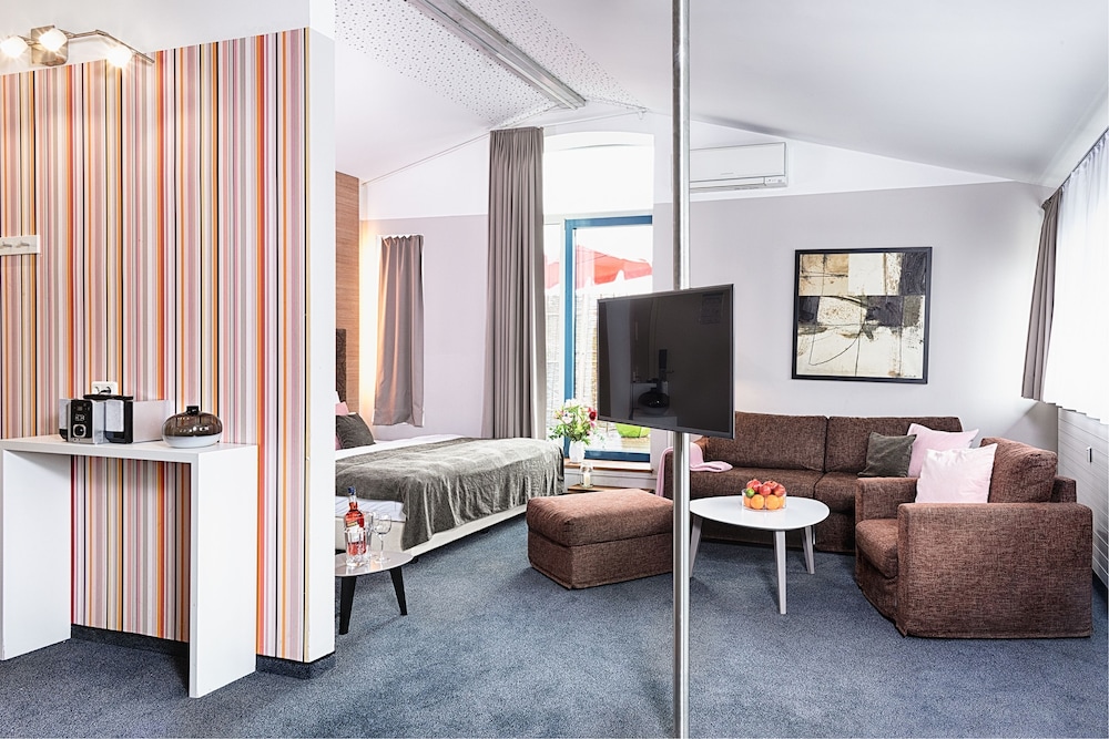 Concept Living Munich Serviced Apartments