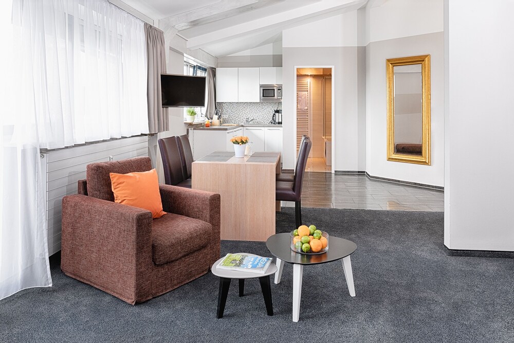 Concept Living Munich Serviced Apartments