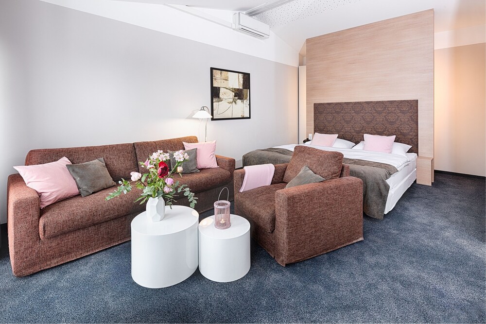 Concept Living Munich Serviced Apartments