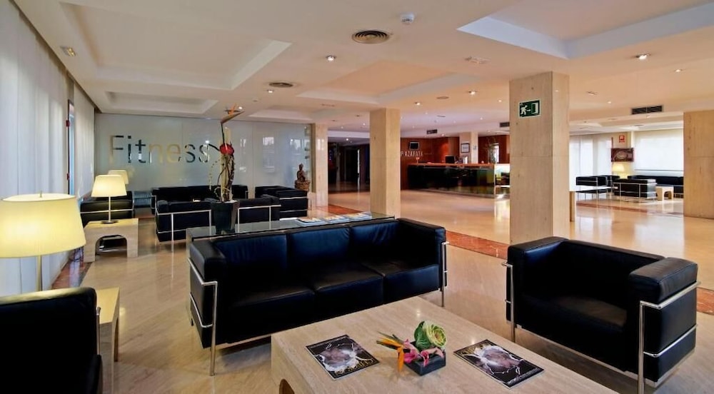 Tryp Valencia Azafata Hotel