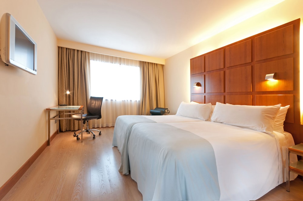 Tryp Valencia Azafata Hotel