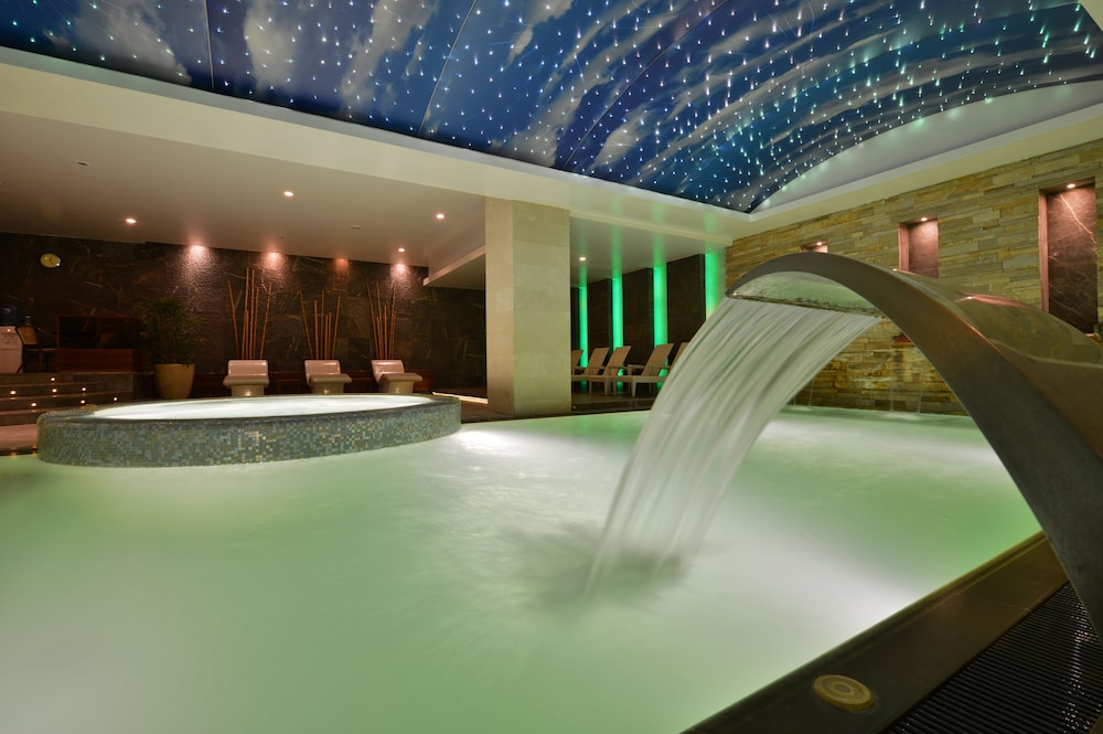 Marigold Thermal Spa Hotel