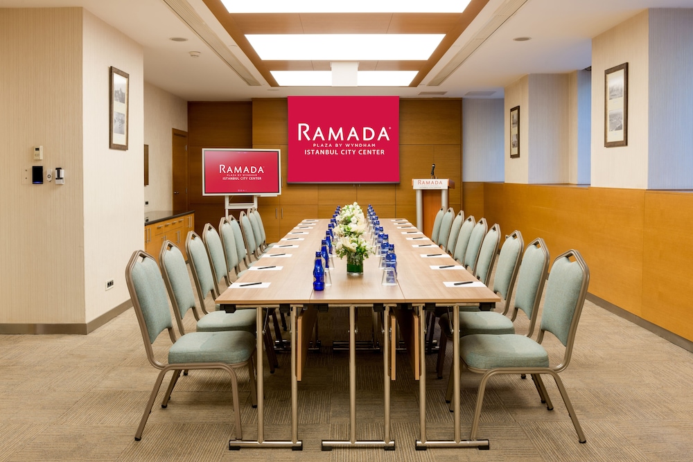 Ramada Plaza by Wyndham Istanbul City Center