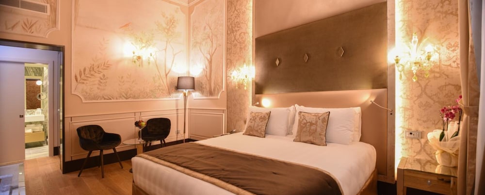 Santa Croce Boutique Hotel