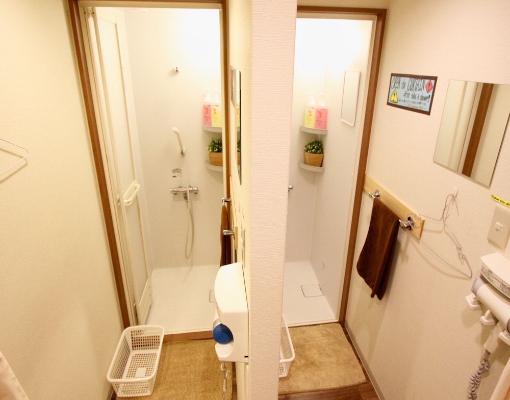 Osaka Guesthouse Nest