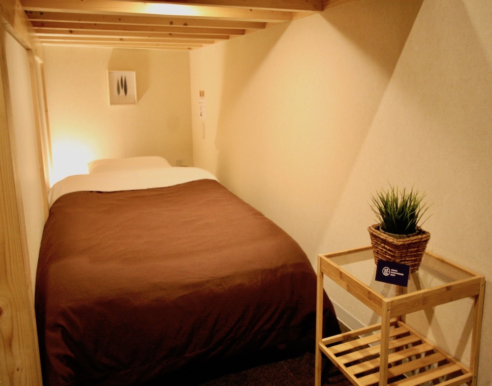 Osaka Guesthouse Nest